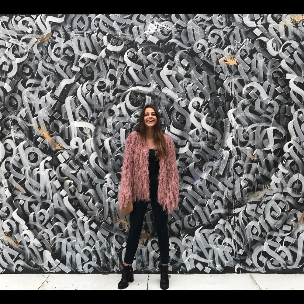 Meet your Posher, Sabrina